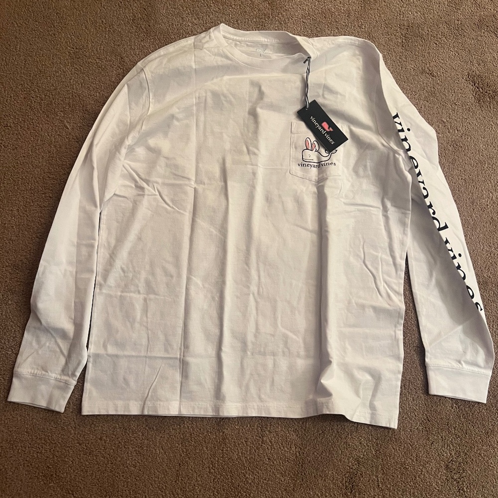 *NEW* Men’s Large Vineyard Vines Easter Long-Sleeve T-Shirt